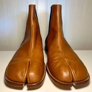 Maison Margiela Tabi Boots - Men Size 43, worn once Maison Margiela Tabi Boots Black Leather Men 9 42 Leather  main image 4